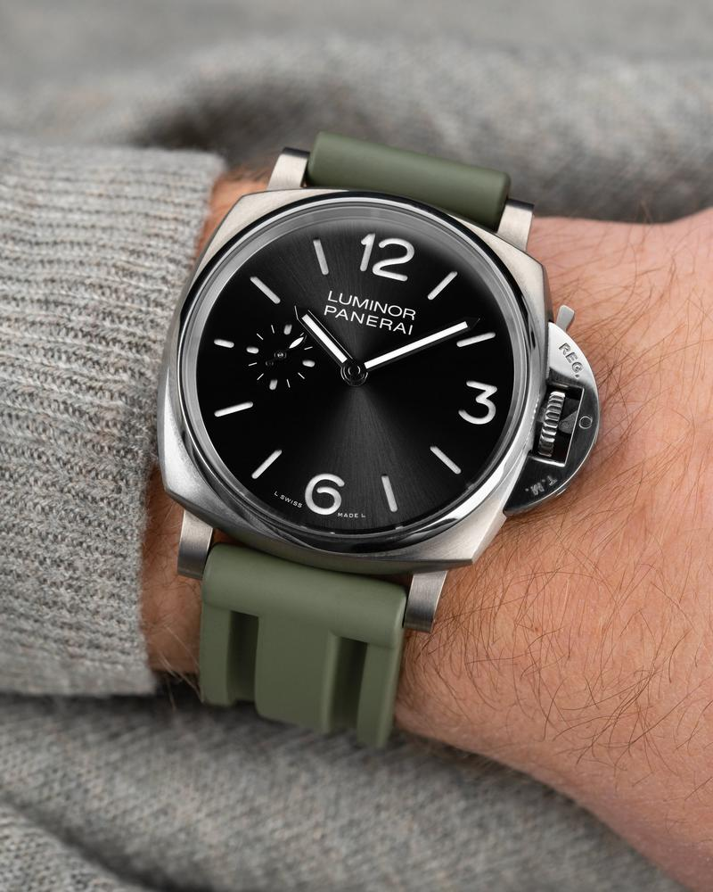 what is a panerai style watch strap 2